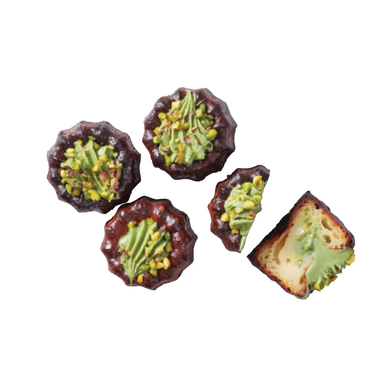 Cannelé pistaatsiatäidisega