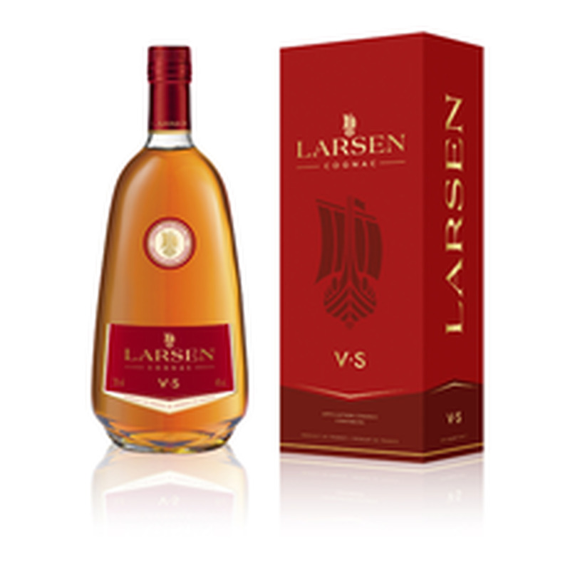 Konjak LARSEN VS karbis, 70 cl