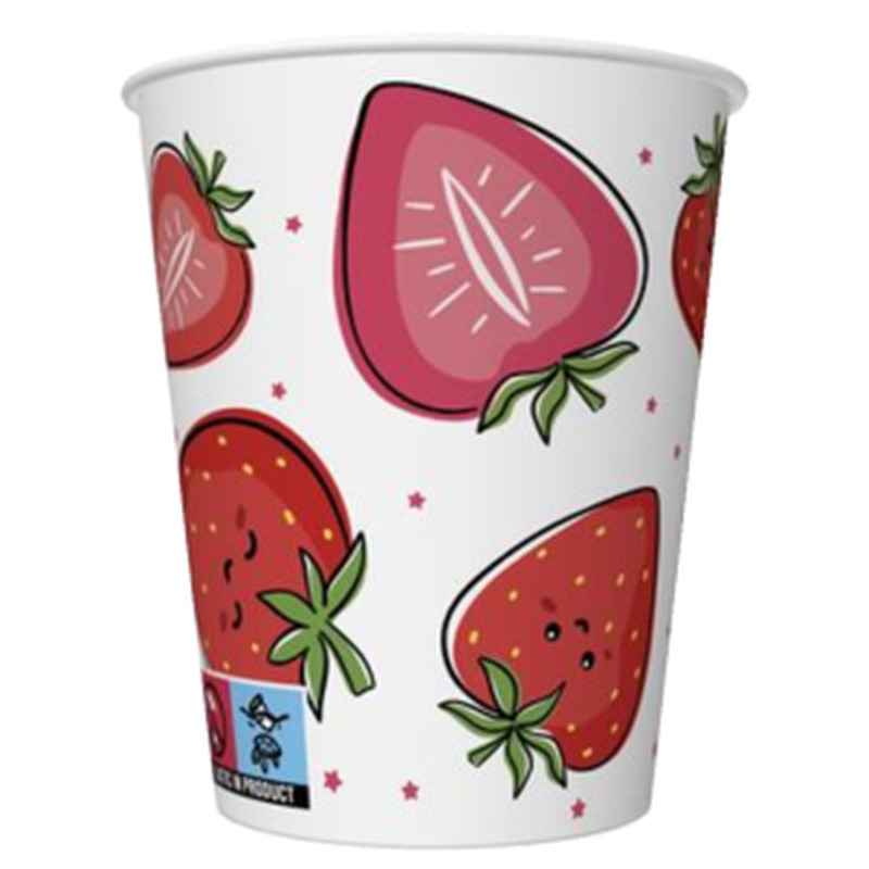 Daisy papptops Maasikad 250ml 8tk